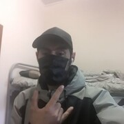   ,  Leon, 29