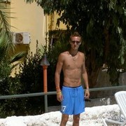  ,   Nenasitniy, 40 ,   