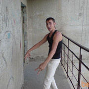  ,   Vania, 40 ,  
