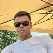  Abano Terme,   Nicolae, 40 ,   ,   