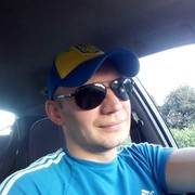  Grojec,  Vitalii, 42