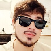  ,  Ali, 23