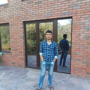  ,  Akbar, 31