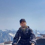  ,   Denis, 44 ,   ,   , c 