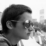  ,   Denis, 32 ,  