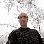  ,  Koba, 44