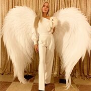  ,   Ekaterina, 39 ,   c 