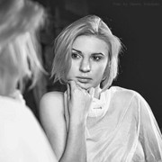  ,   Natali Meger, 37 ,   