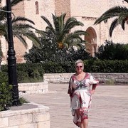  -,   Lana, 49 ,   ,   , c 