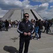  ,   ROBERT, 45 ,   
