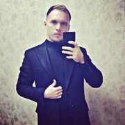  ,   Russel, 37 ,  