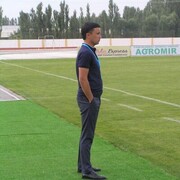  ,  Azizbek, 30