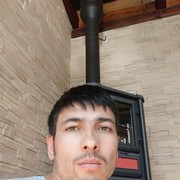  -,   Akbar, 39 ,   ,   , c , 