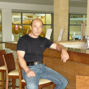   ,   Kosty, 44 ,   