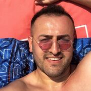  ,   Yasin, 34 ,   ,   