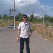  ,  Hayk, 35
