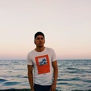  ,  Yuriy, 31