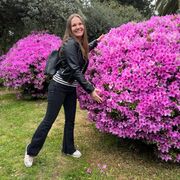  ,   Elena, 39 ,   ,   , c 