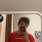  ,  Danya, 21
