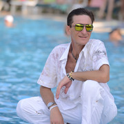  ,   Vlad, 45 ,   