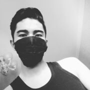  ,  Iman, 27