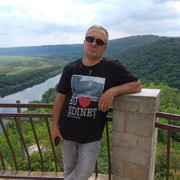  ,  Victor, 48