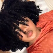  ,   Cloudia, 25 ,   ,   