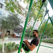  ,  Lion, 28