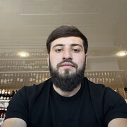  ,  Karen, 28