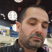  ,  Alek, 39