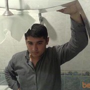  ,   Azer, 42 ,     , c 