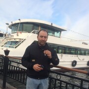  ,   Bek, 39 ,     , c 