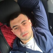  ,   Tony, 31 ,   