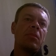  ,  Max, 43