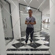 ,  Azizbek, 27