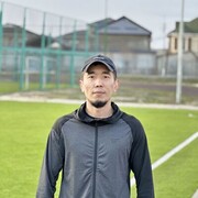  ,   Bek, 32 ,   ,   , c 