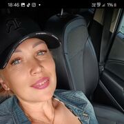  ,  Natalija, 48