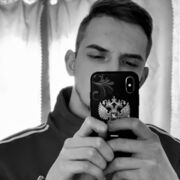  ,   Andrei, 24 ,   c 