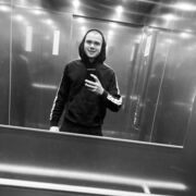  Mihai Bravu,  Buksa, 22
