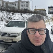  ,   Anton, 48 ,   , 
