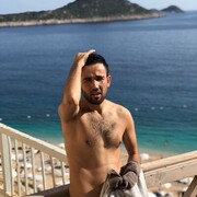  ,   Bilal, 34 ,   ,   