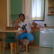  ,   Akosh, 43 ,  