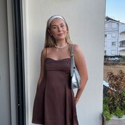  ,  , 28