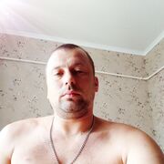  ,  Sasha, 36