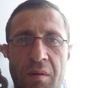 ,  Artur, 45