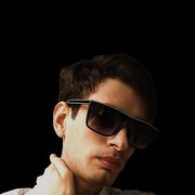  ,   Alex, 36 ,   
