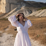  , Milana