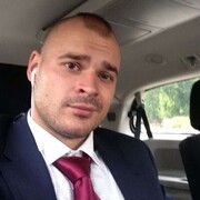  ,  Oliver, 27