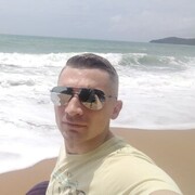  ,   Vladimir, 37 ,   ,   