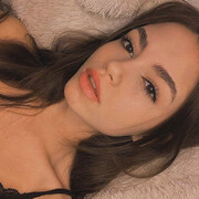  ,  Anya Owl, 24